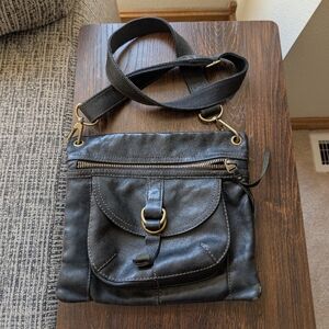 Fossil Sasha Distressed Black Leather Crossbody Purse Bag